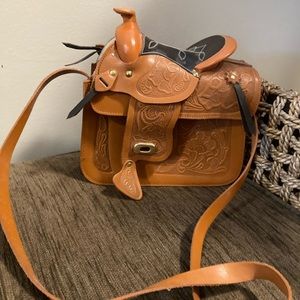 Beautiful hand tooled leather saddle western purse